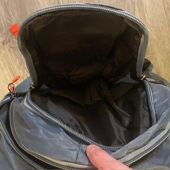 NFL Cleveland Browns Season Ticket Members Backpack Idegy - Picture 5 of 5